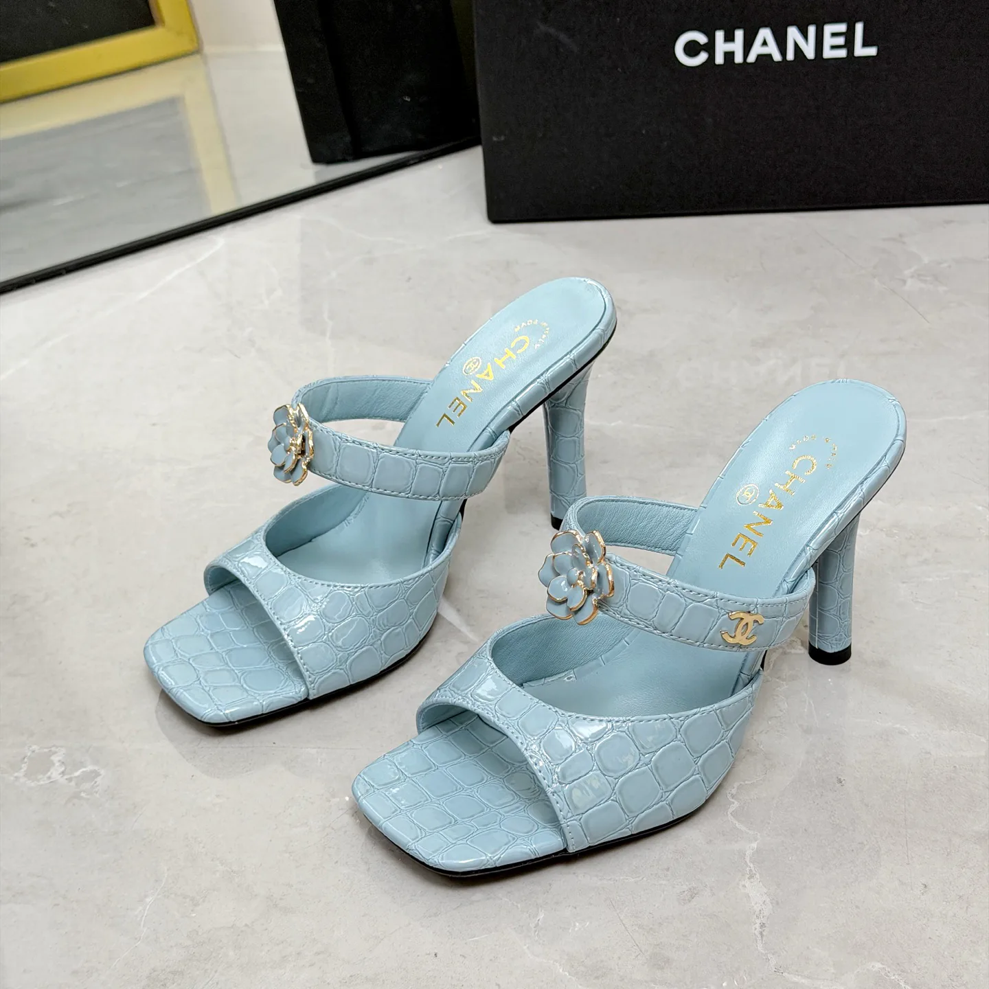 Women's Open-Toe Sandals CHANEL 17335032