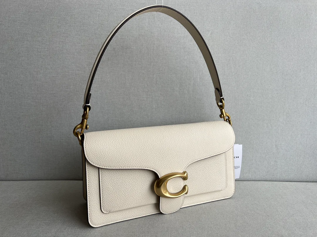 Women's Classic Handbags COACH 17961091