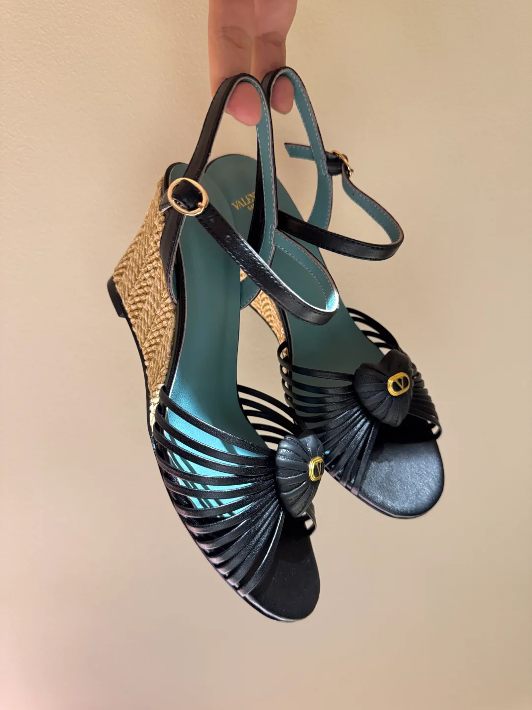 Women's Open-Toe Sandals VALENTINO 17968669