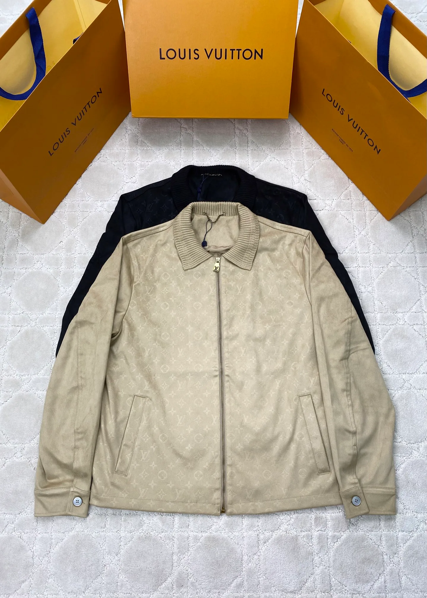 Men's Jackets And Down Jackets LOUIS VUITTON 18074035