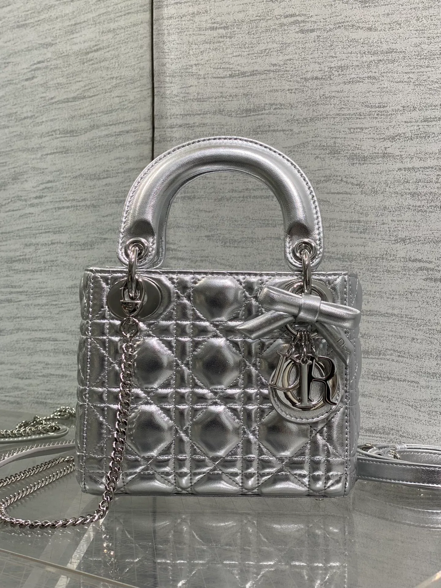 Women's Classic Handbags CHRISTIAN DIOR 17601497