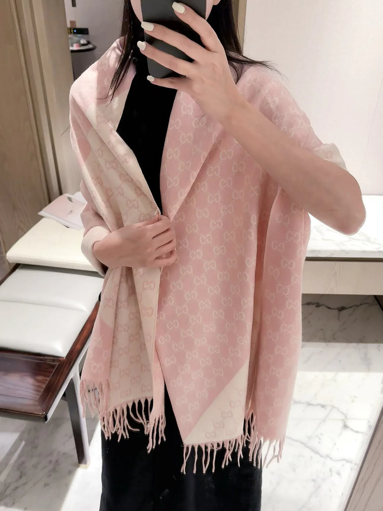 Scarves GUCCI 18322641