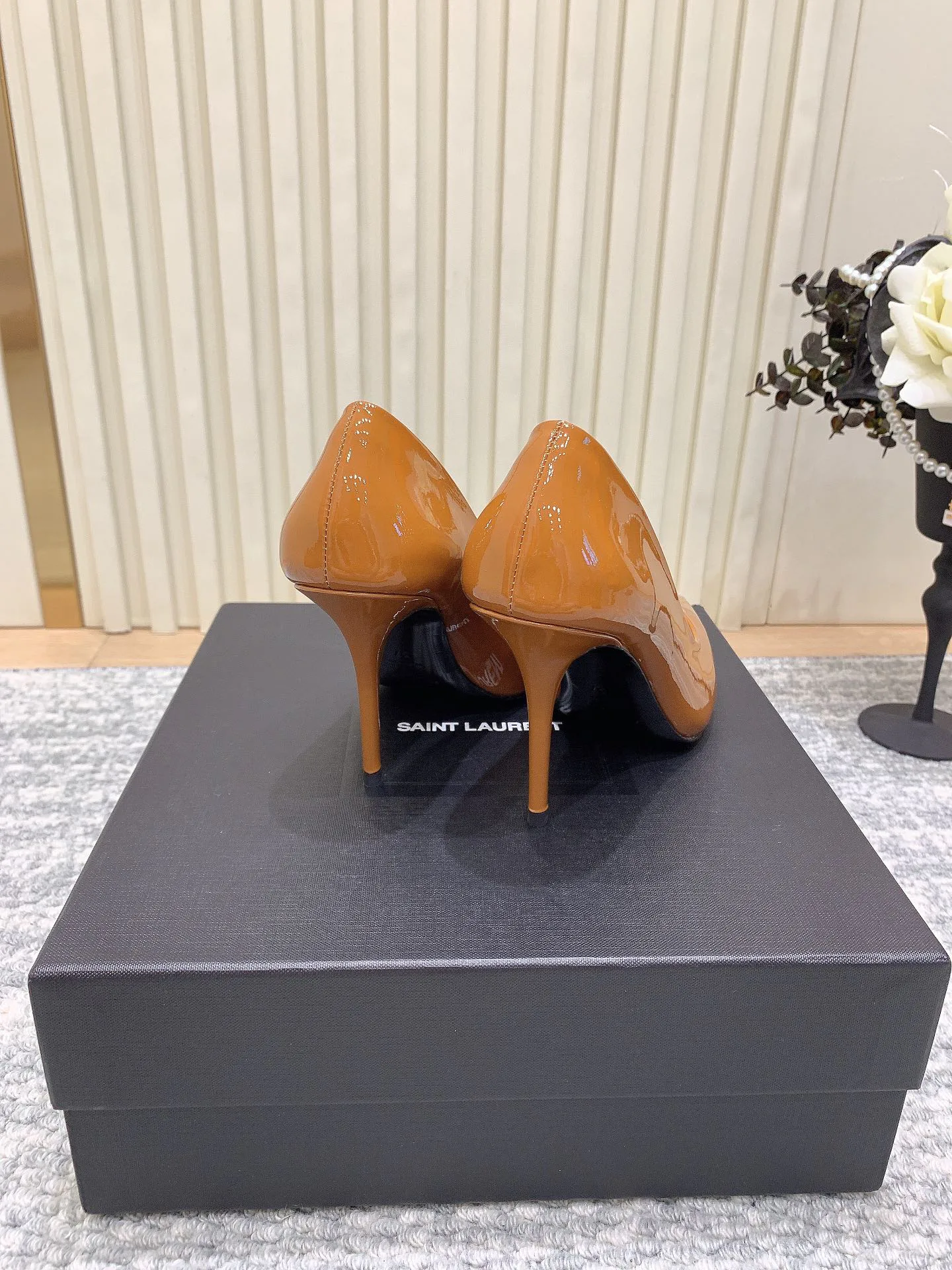 Women's Heels SAINT LAURENT 17431950