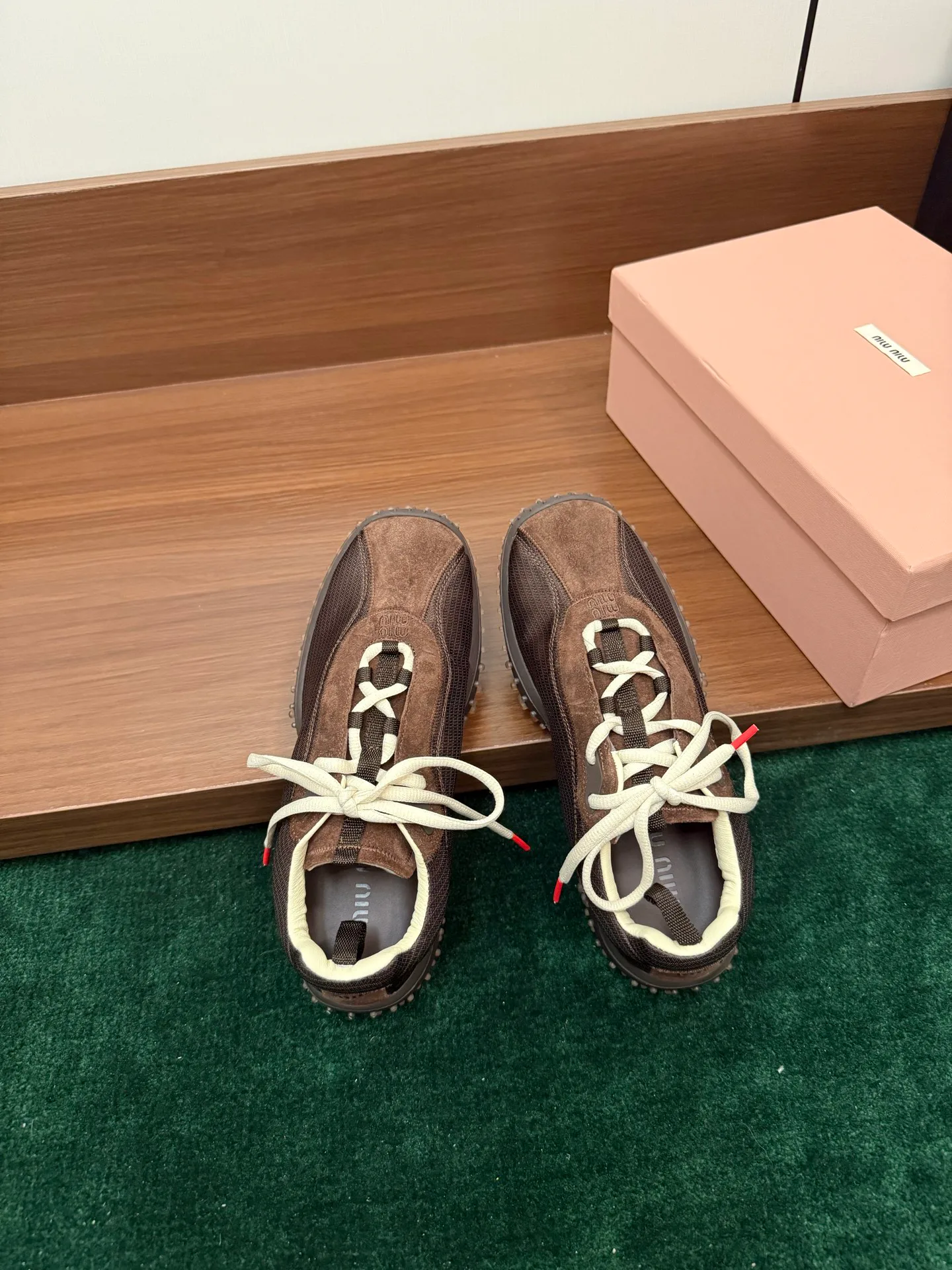 Women's Sneakers MIU MIU 18042058