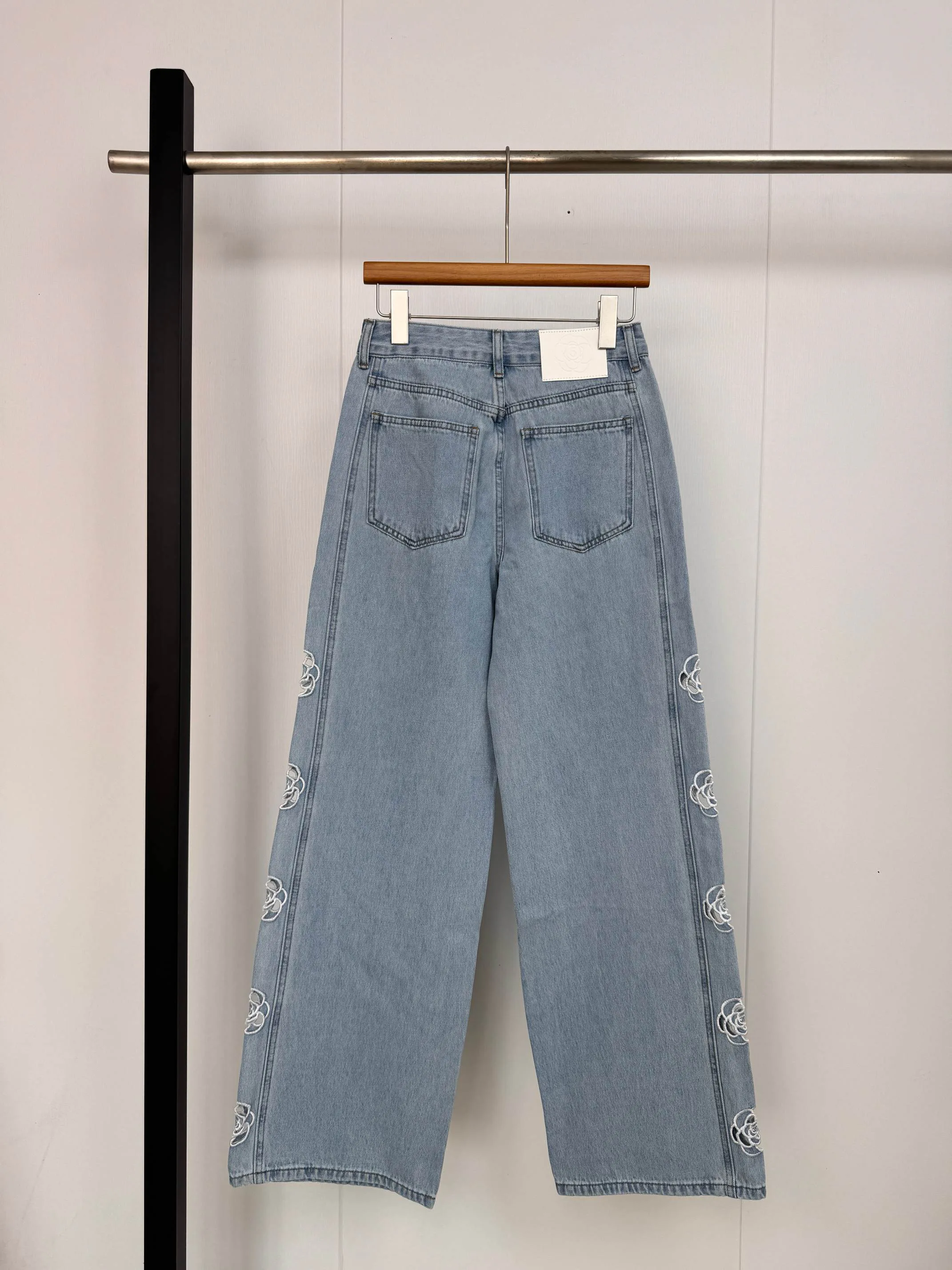 Women's Jeans CHANEL 16897674