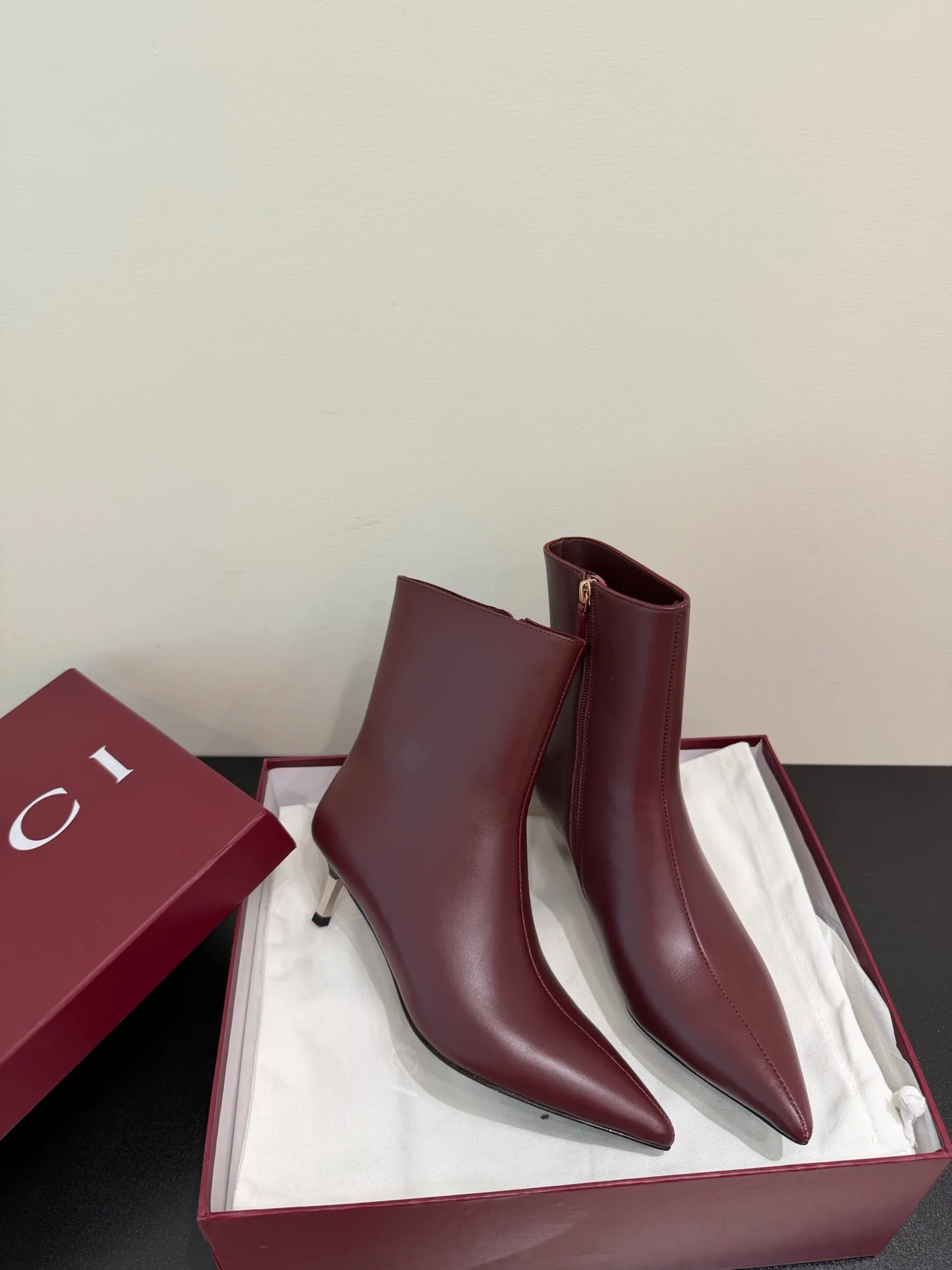 Women's Booties GUCCI 17813850
