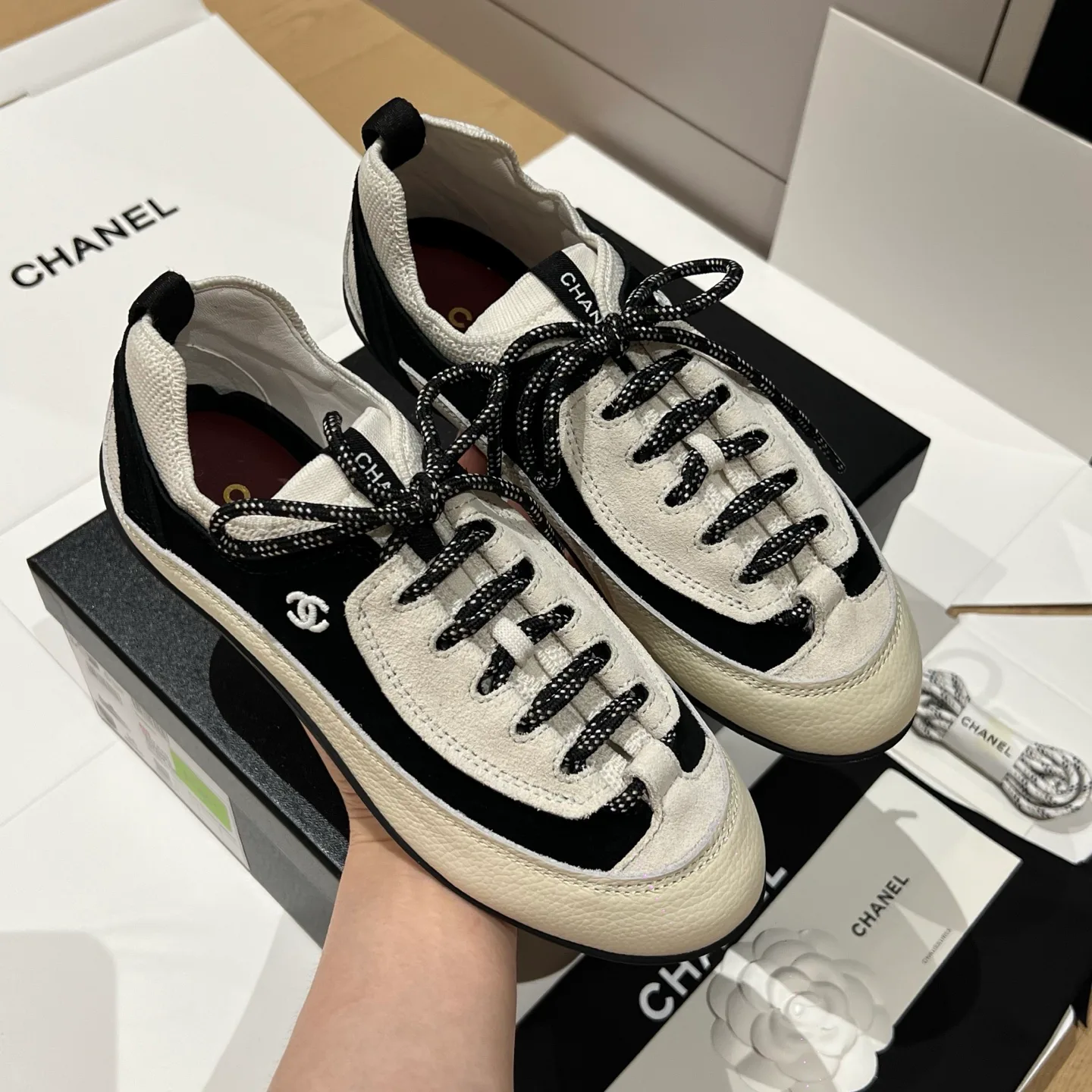 Women's Sneakers CHANEL 17415064