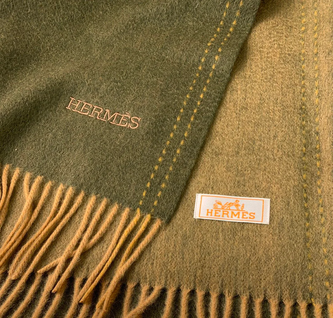 Scarves HERMES 18525773