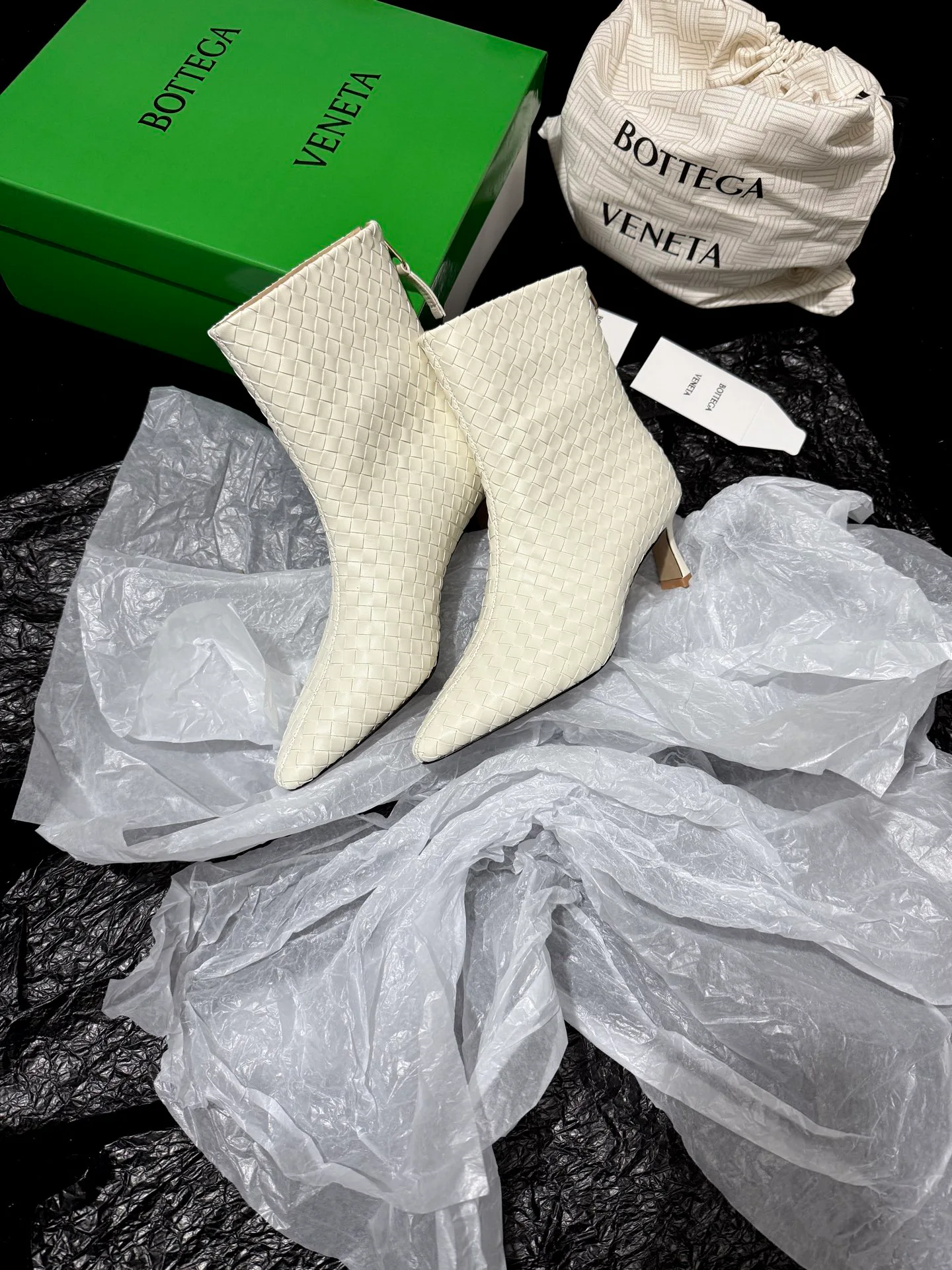 Women's Booties BOTTEGA VENETA 18502154