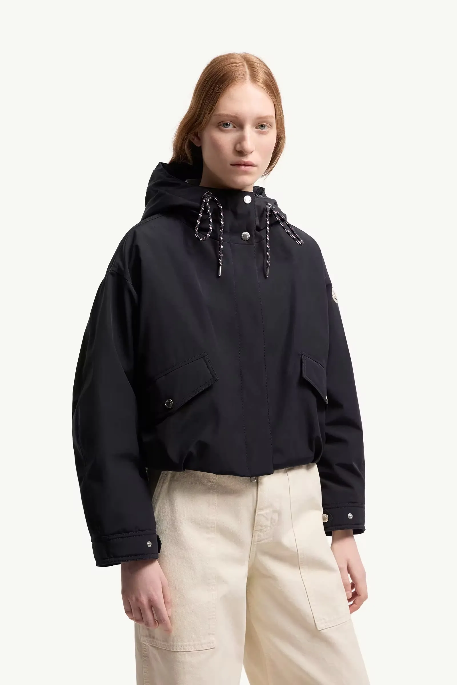 Women's Jackets And Down Jackets MONCLER 18403472