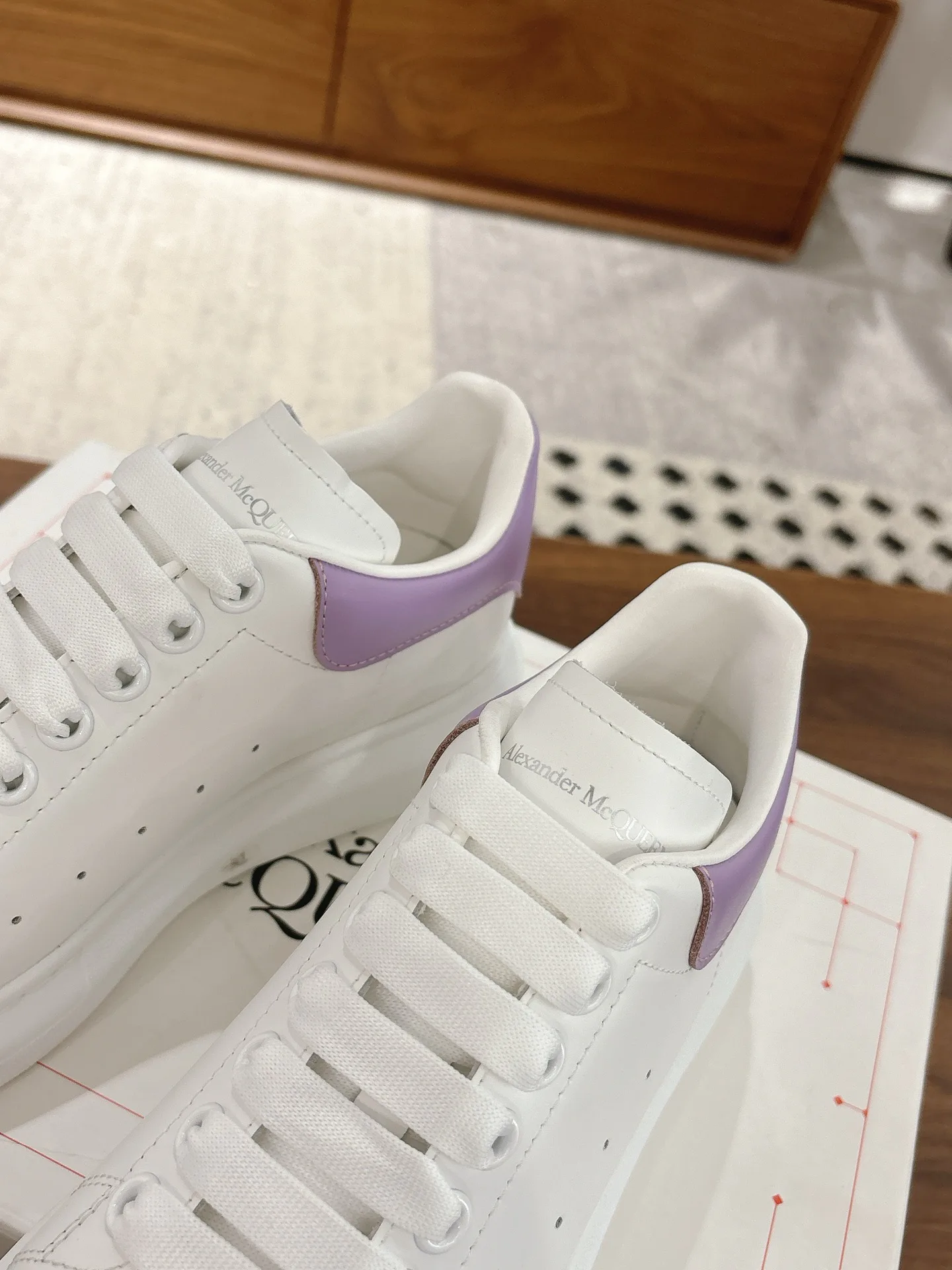 Women's Sneakers ALEXANDER MCQUEEN 18373665