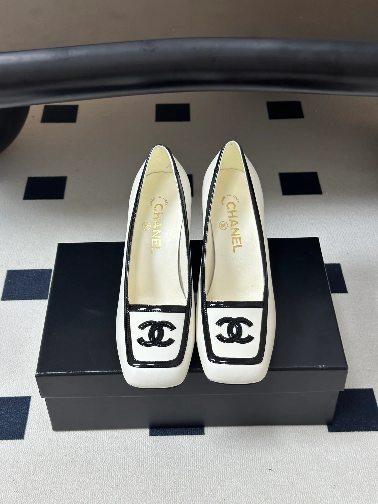 Women's Heels CHANEL 18049713
