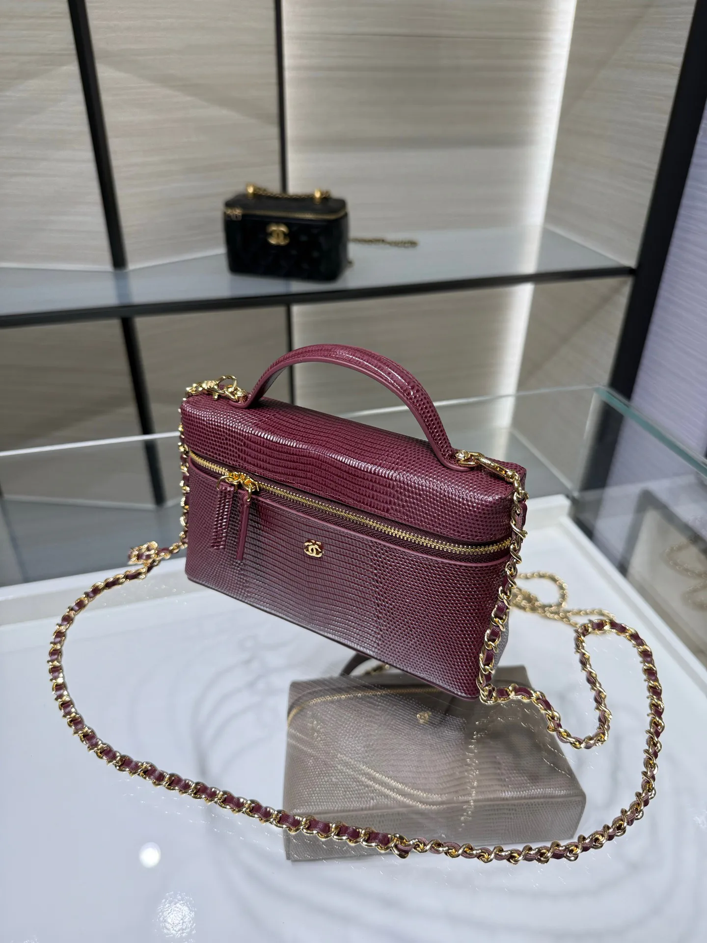 Women's Classic Handbags CHANEL 17827290