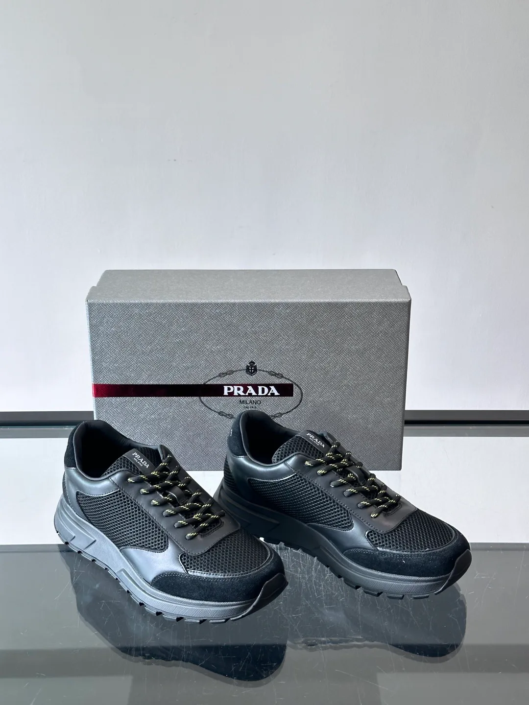 Men's Sneakers PRADA 17689296