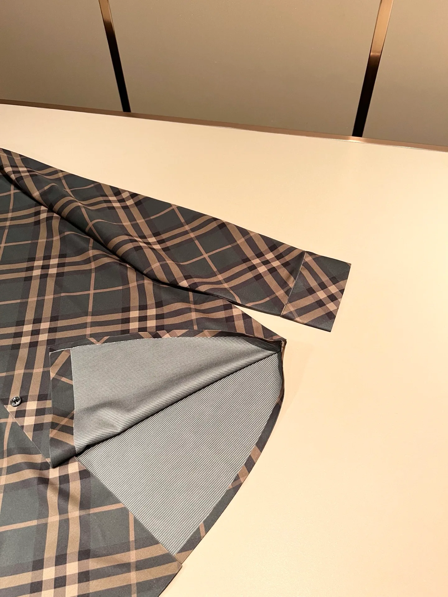 Men's Shirts BURBERRY 18343283