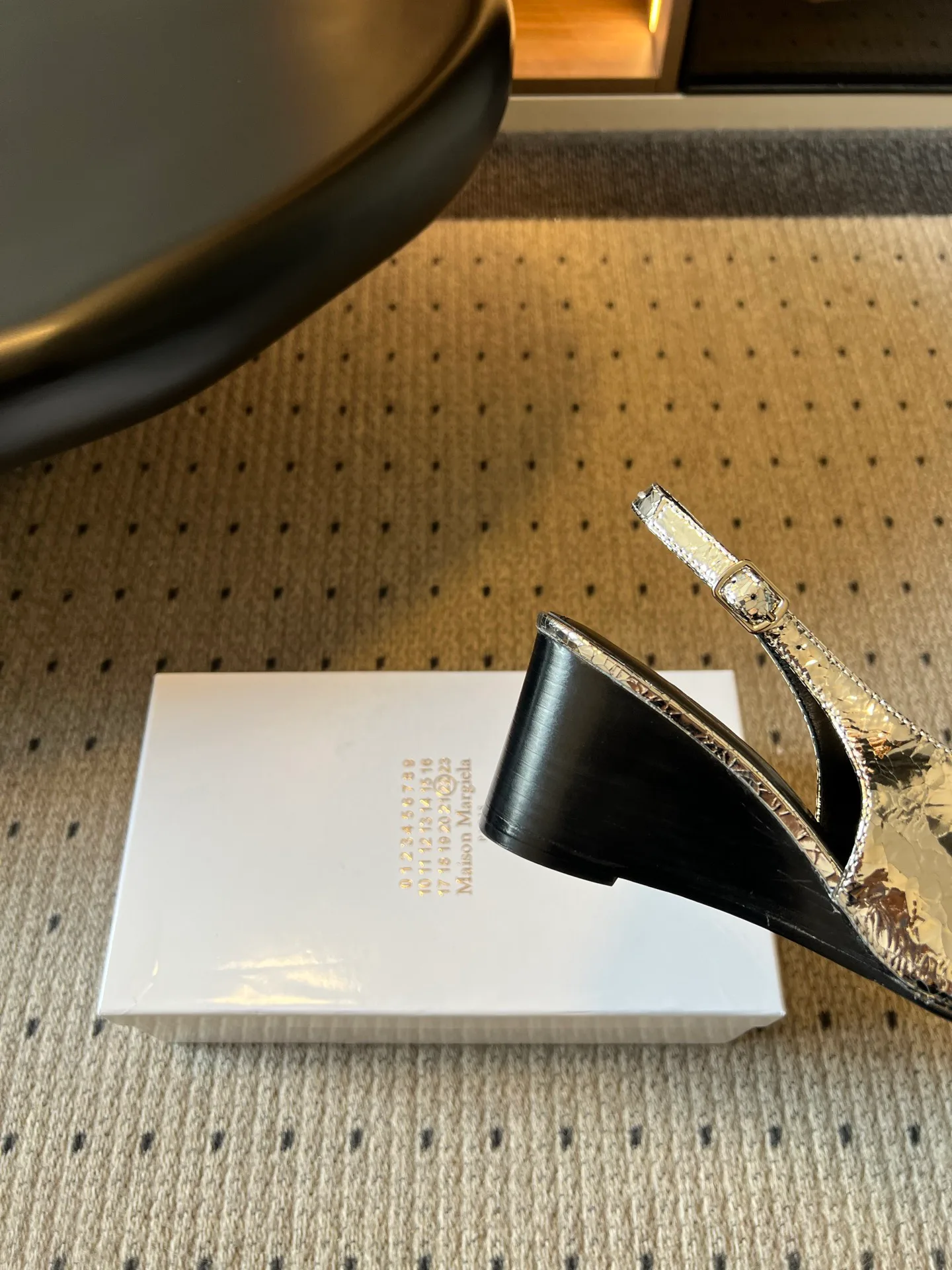 Women's Open-Toe Sandals MAISON MARGIELA 18121054