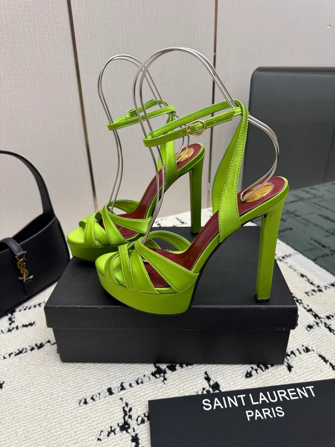 Women's Open-Toe Sandals SAINT LAURENT 18049027