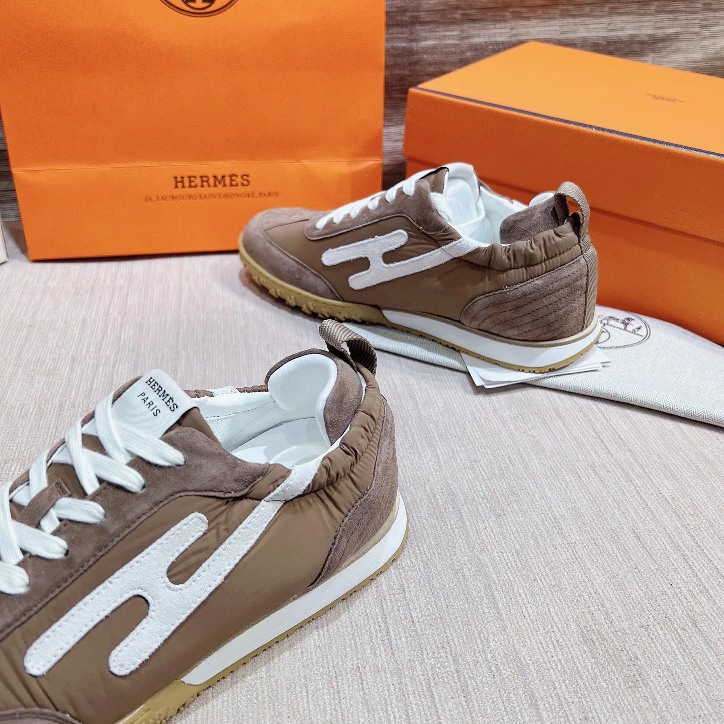 Women's Sneakers HERMES 17749542