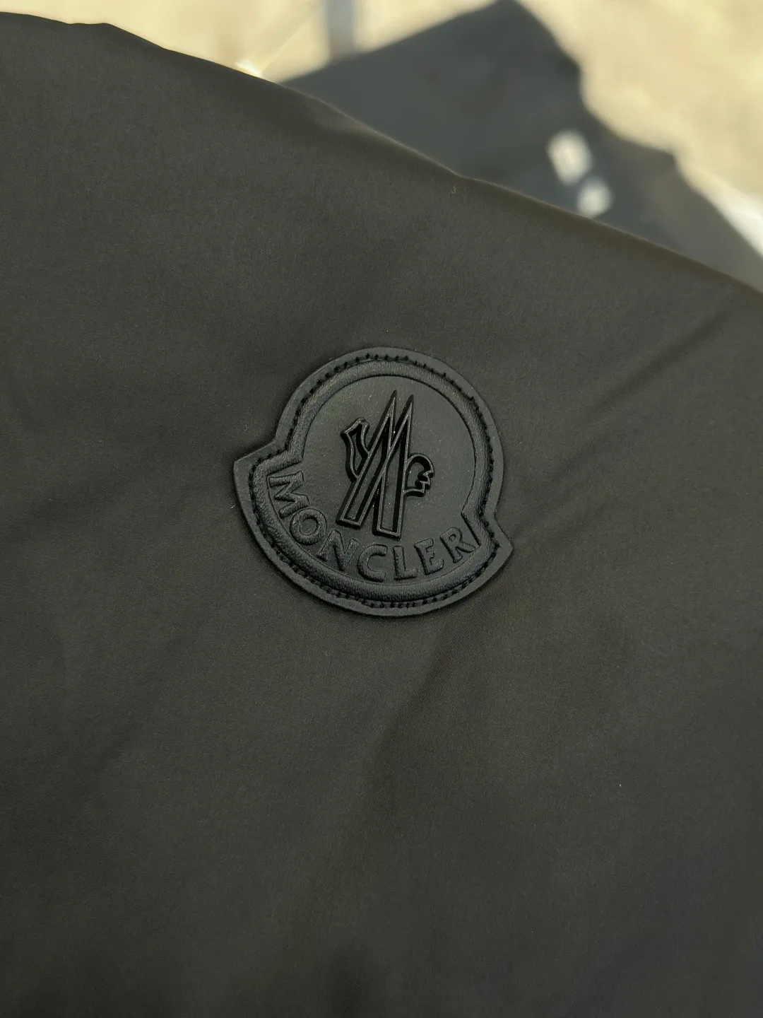 Men's Jackets And Down Jackets MONCLER 18461326