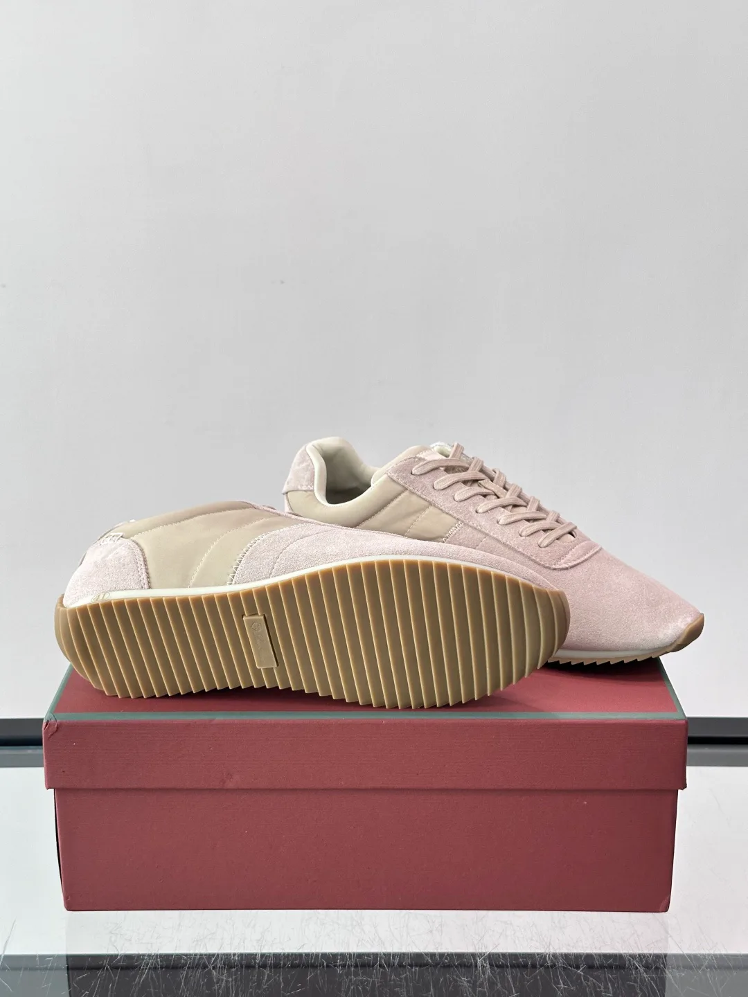Women's Sneakers LORO PIANA 17447595