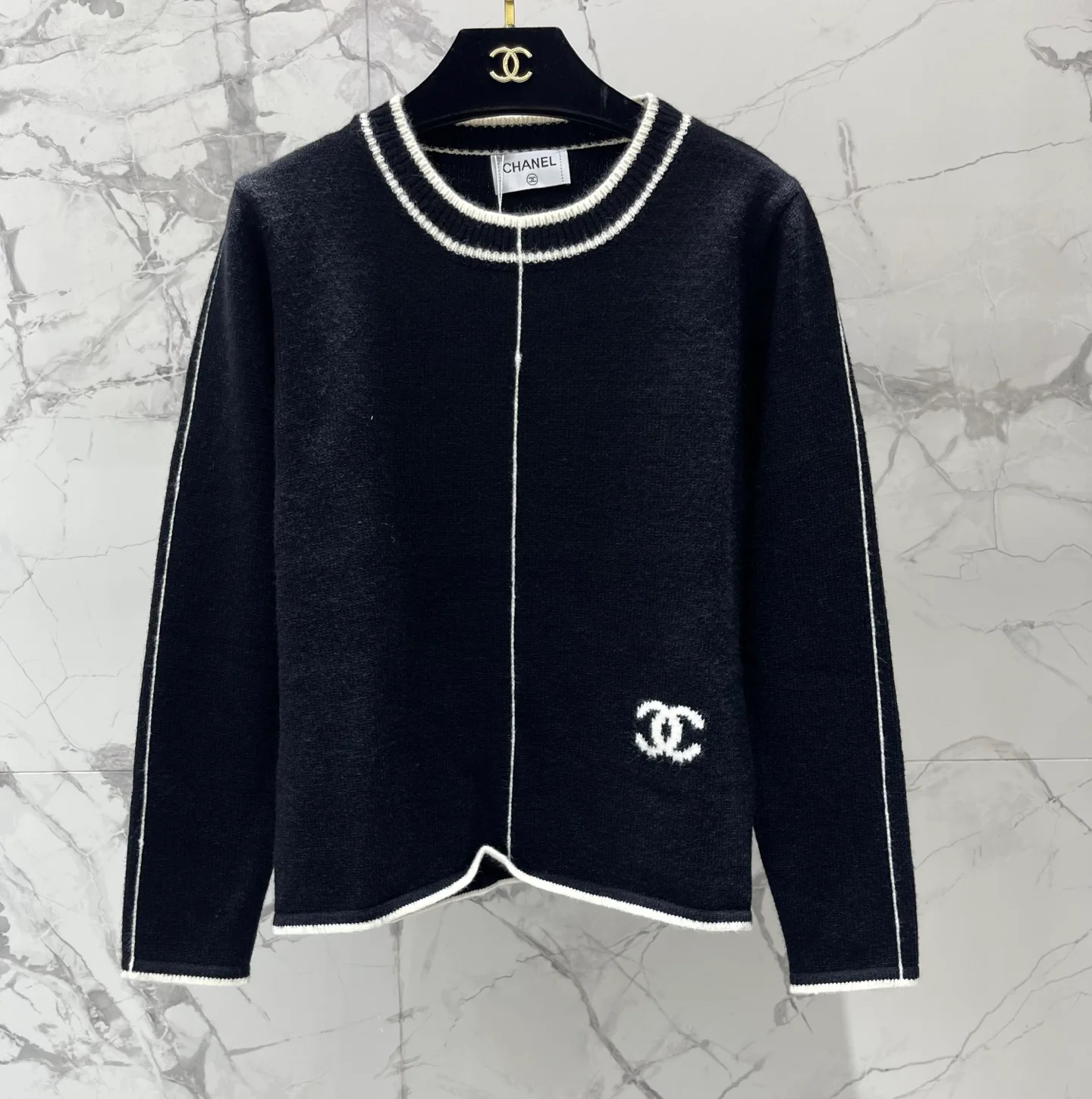Women's Jumpers And Sweaters CHANEL 18138230