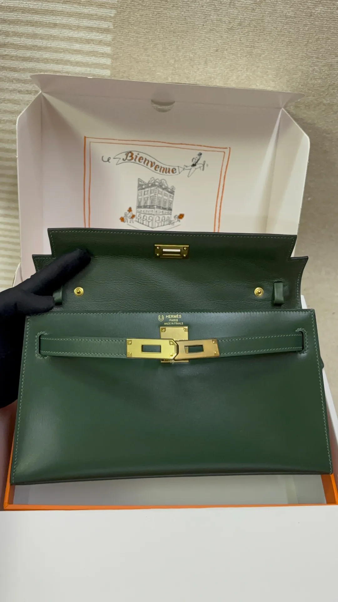 Women's Classic Handbags HERMES 18407540