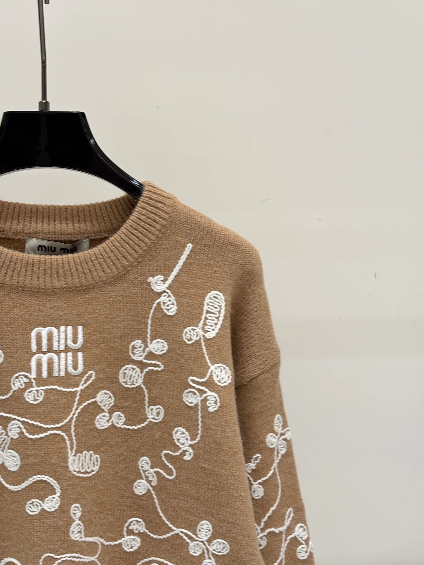 Women's Jumpers And Sweaters MIU MIU 18032146