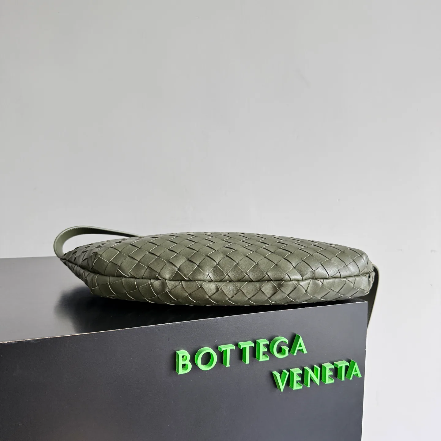 Women's Classic Handbags BOTTEGA VENETA 18314289