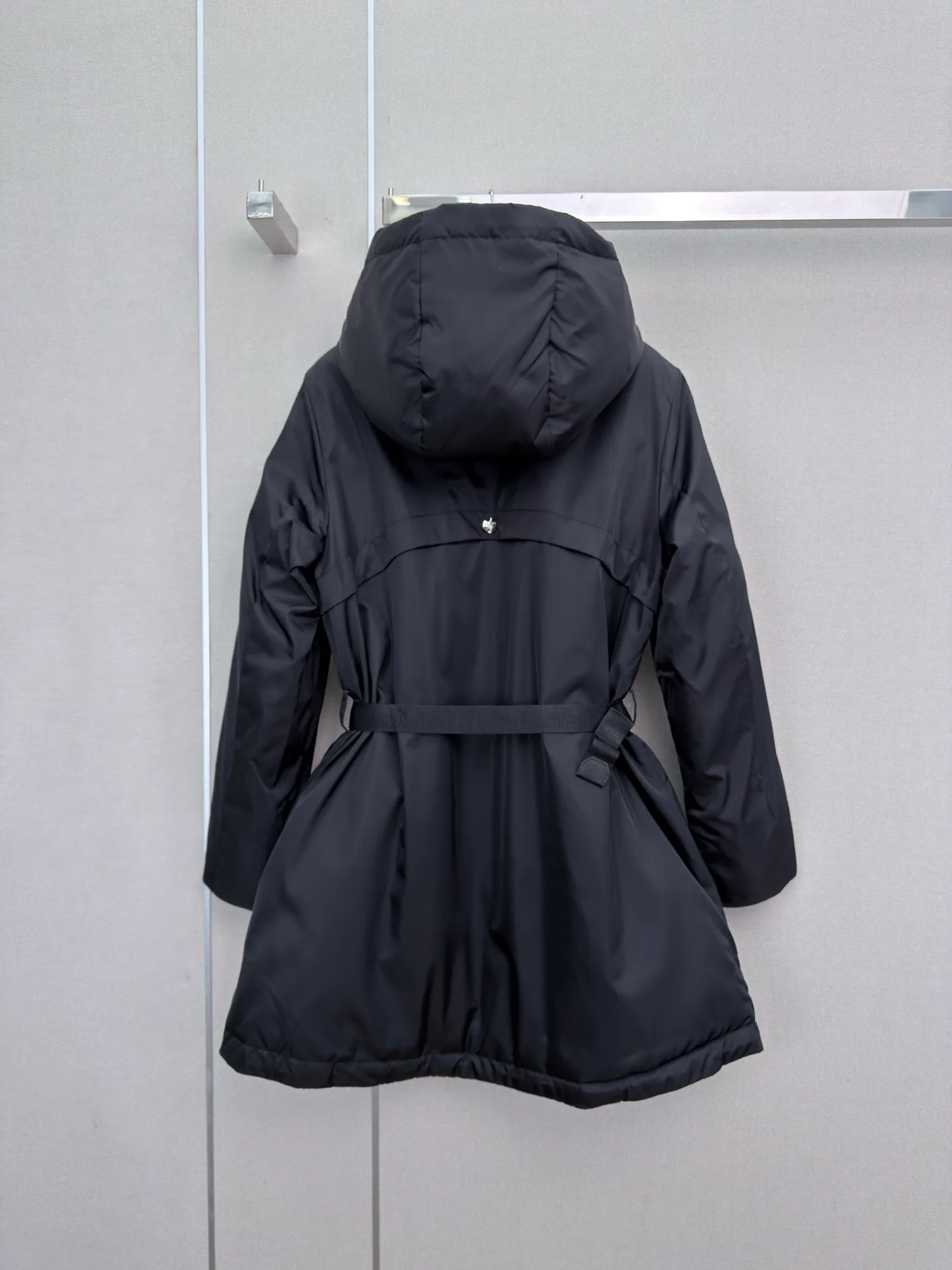 Women's Jackets And Down Jackets PRADA 18108499
