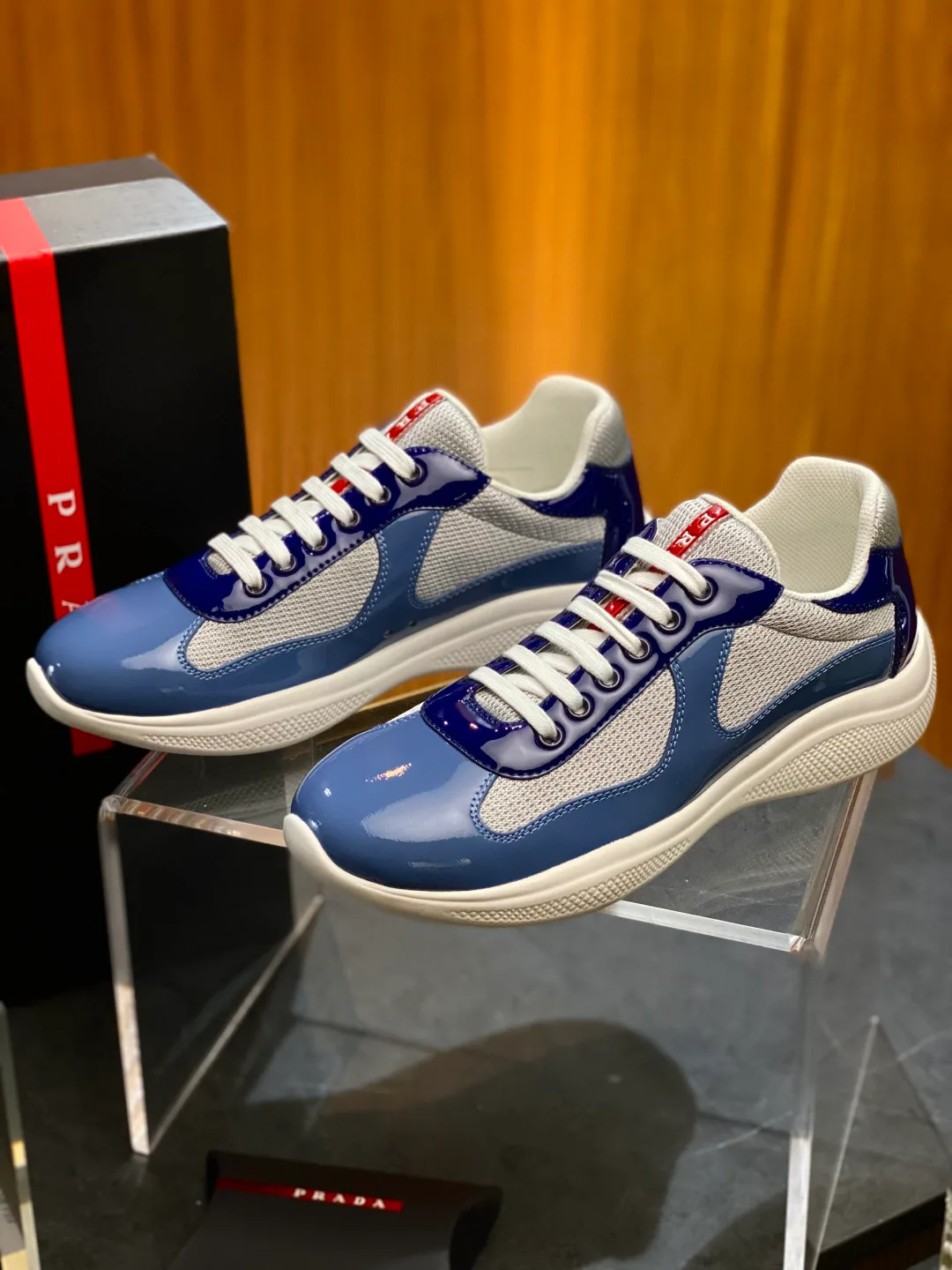Men's Sneakers PRADA 18119395