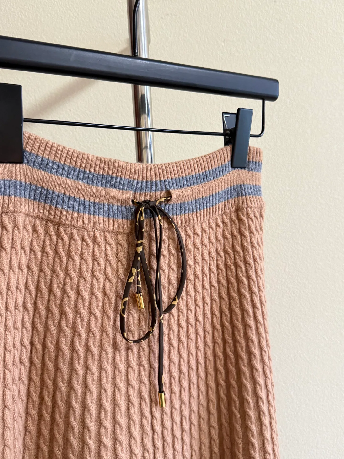 Women's Skirts LOUIS VUITTON 18419631