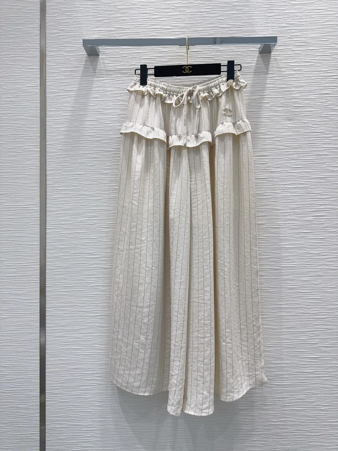 Women's Trousers CHANEL 18138494