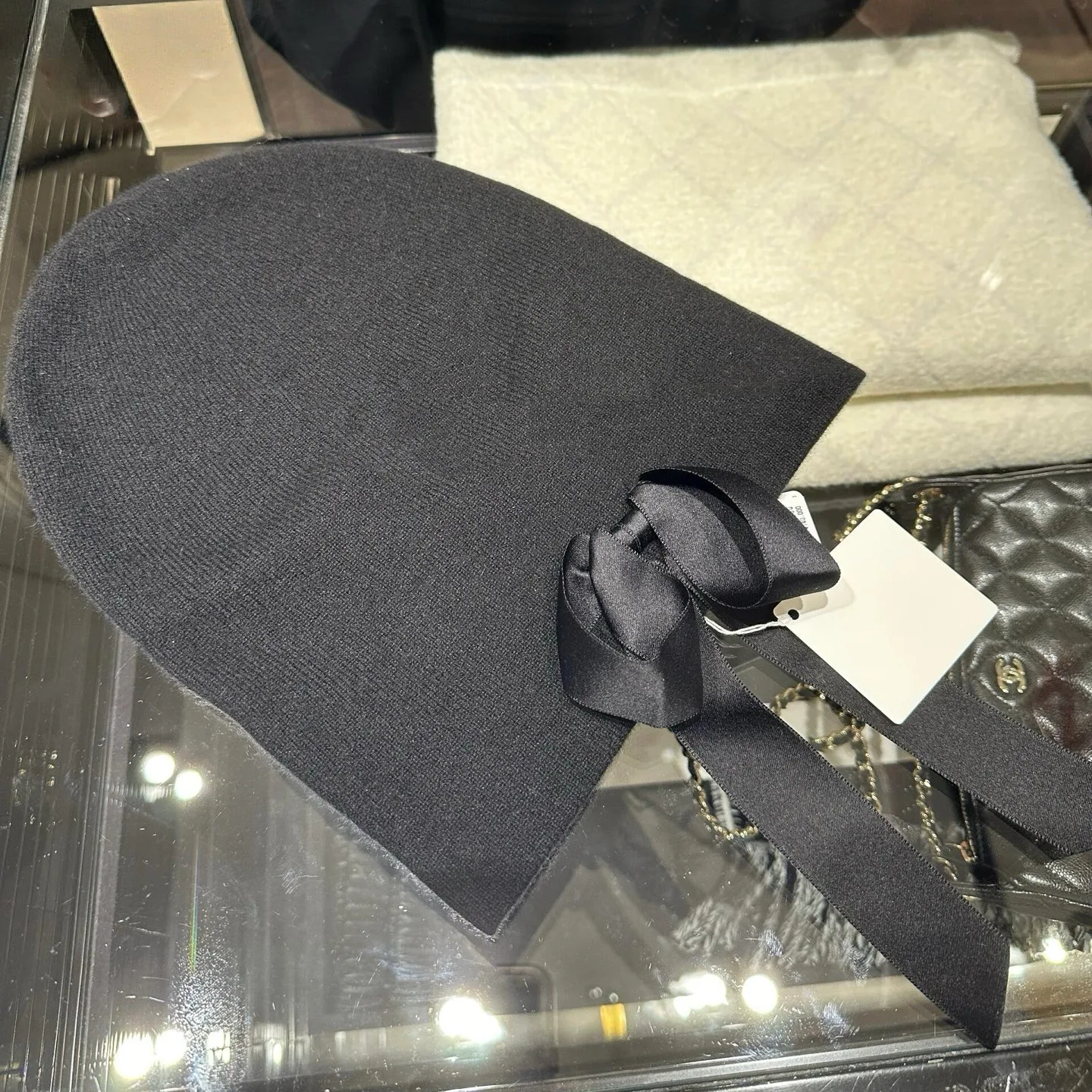 Hats CHANEL 18347796