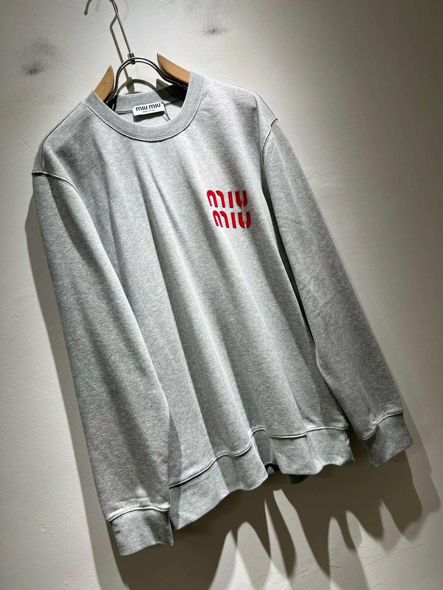 Men's Sweatshirts And Hoodies MIU MIU 18081430