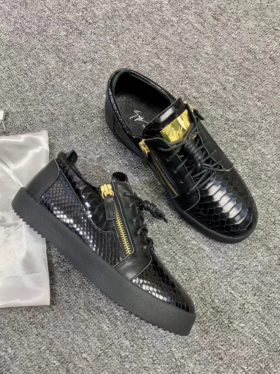 Women's Sneakers GIUSEPPE ZANOTTI 17955596