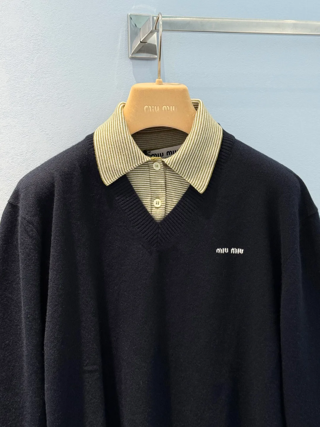 Women's Jumpers And Sweaters MIU MIU 17669146