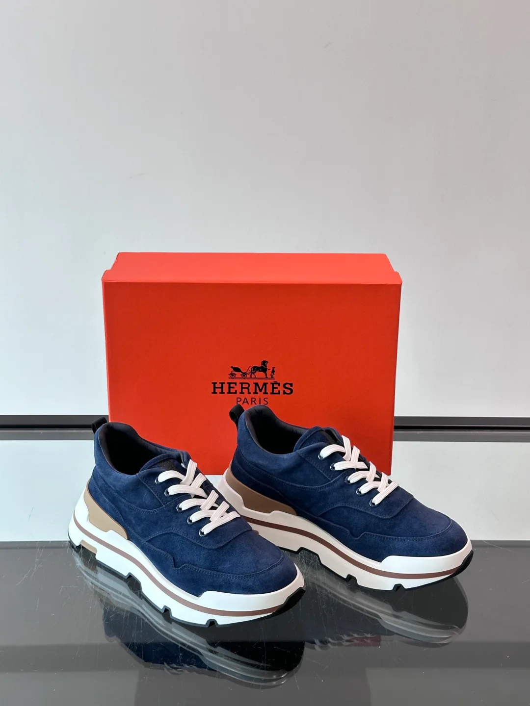 Men's Sneakers HERMES 18500621