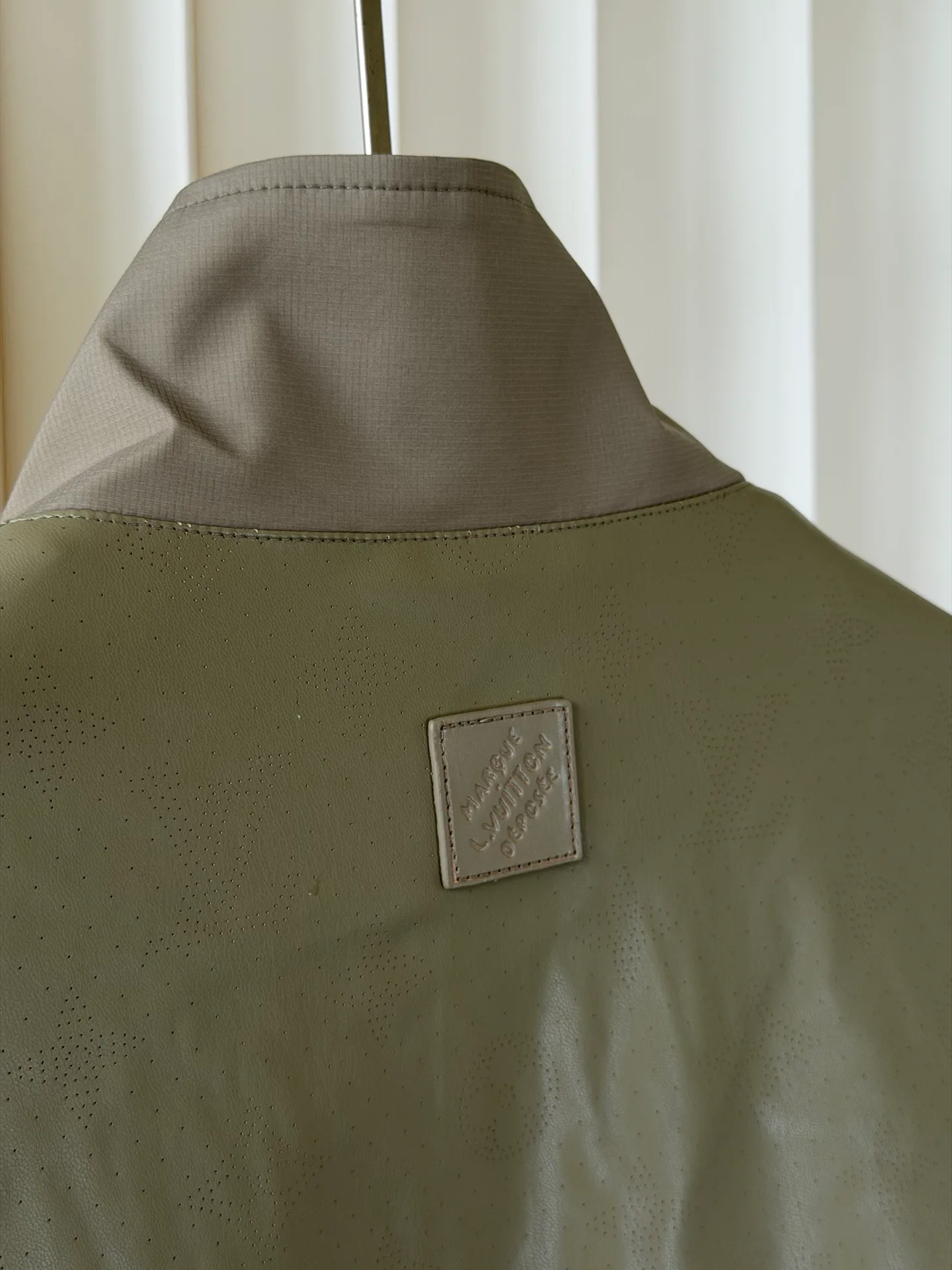 Men's Jackets And Down Jackets LOUIS VUITTON 17660657