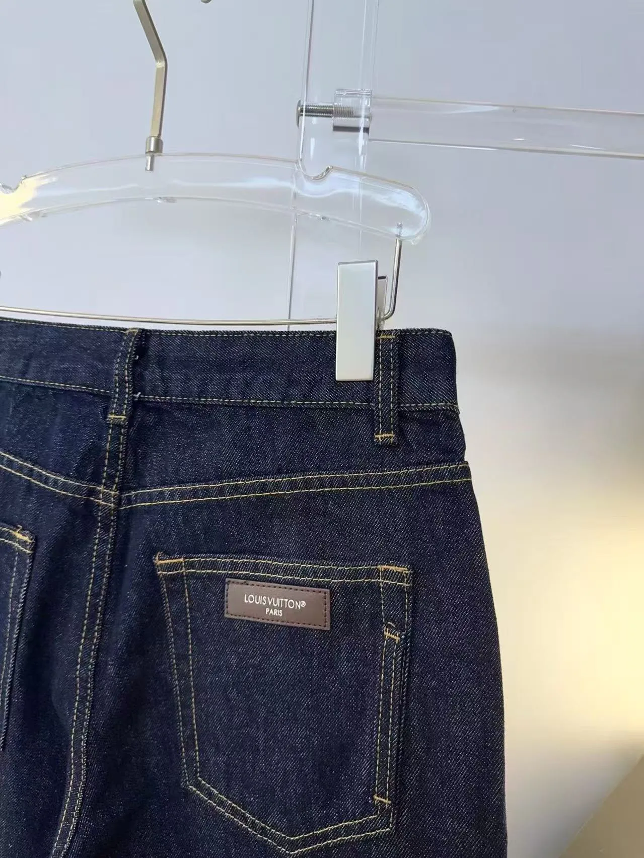 Women's Jeans LOUIS VUITTON 18321844