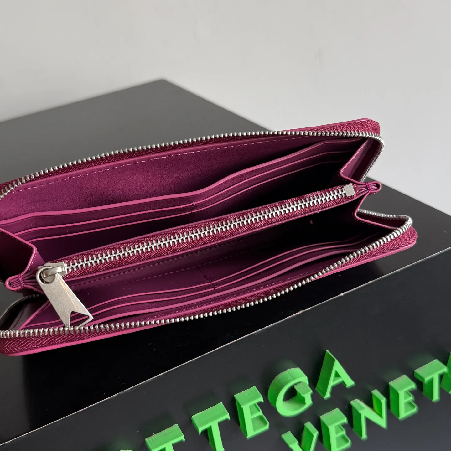 Women's Clutches BOTTEGA VENETA 18215071