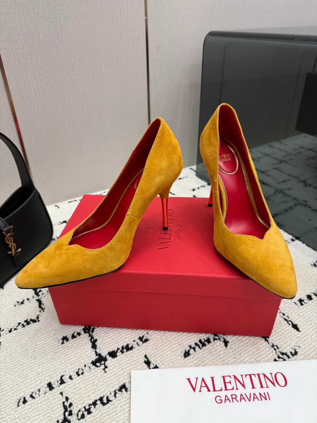 Women's Heels VALENTINO 18049011