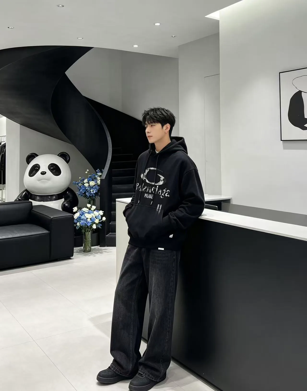 Men's Sweatshirts And Hoodies BALENCIAGA 18098275
