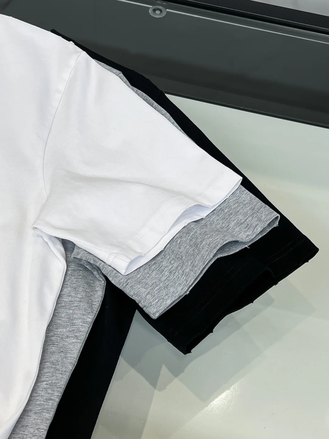 Men's T-Shirts LOEWE 18499403