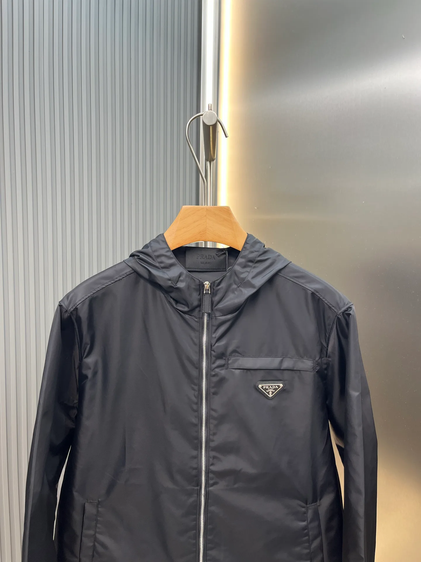 Куртки И Пуховики Мужские Prada 18581655