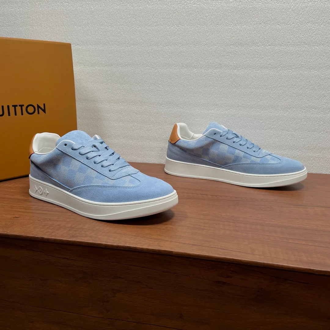 Men's Sneakers LOUIS VUITTON 17542521