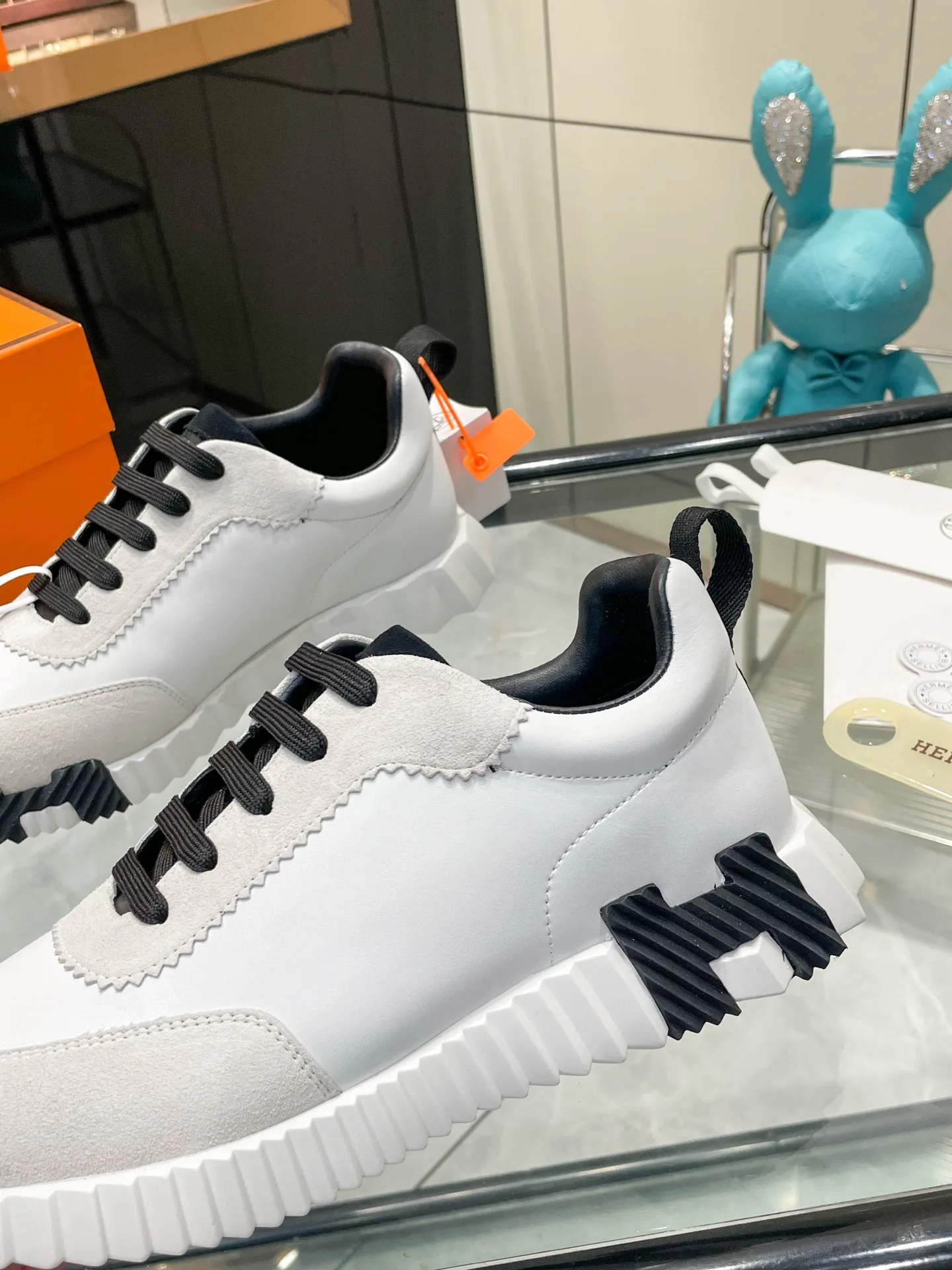 Women's Sneakers HERMES 17954802