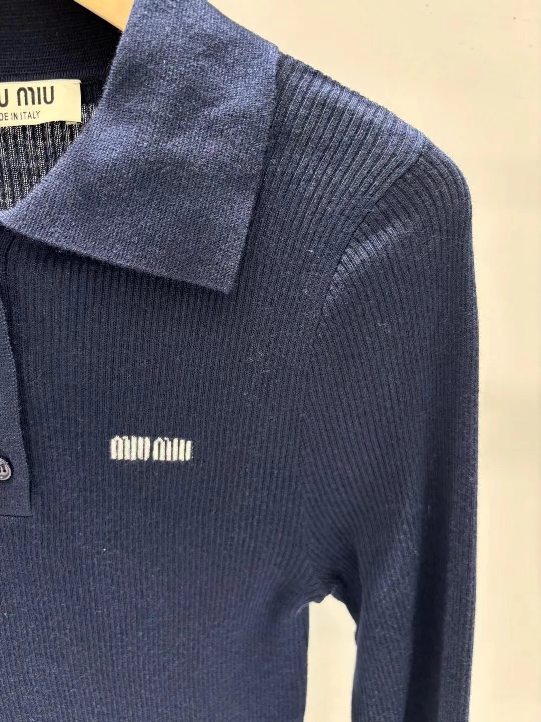 Women's Jumpers And Sweaters MIU MIU 18233421