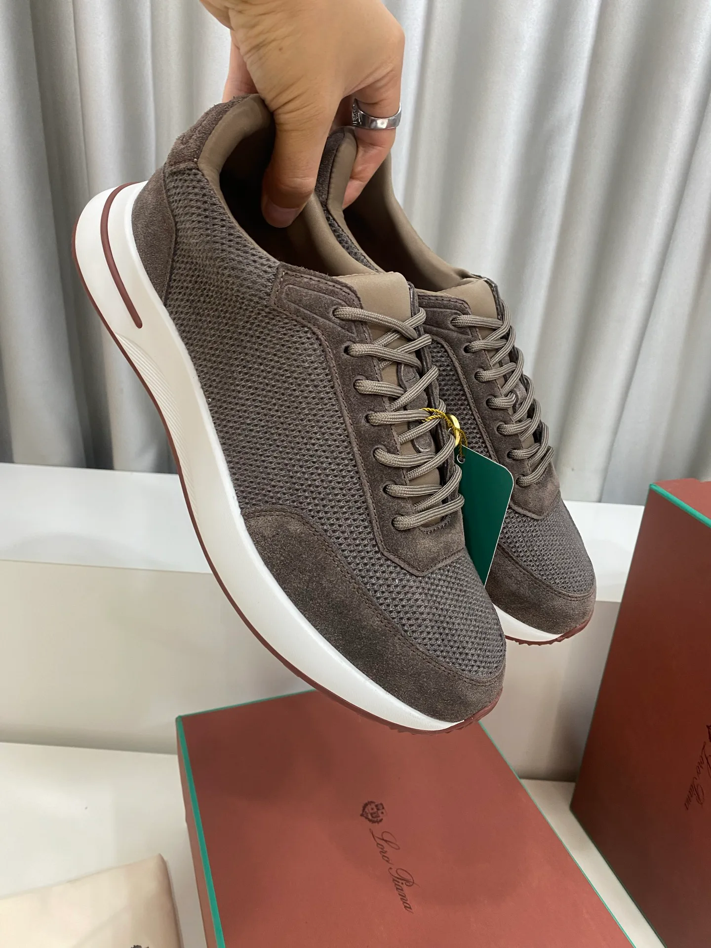 Men's Sneakers LORO PIANA 17485926