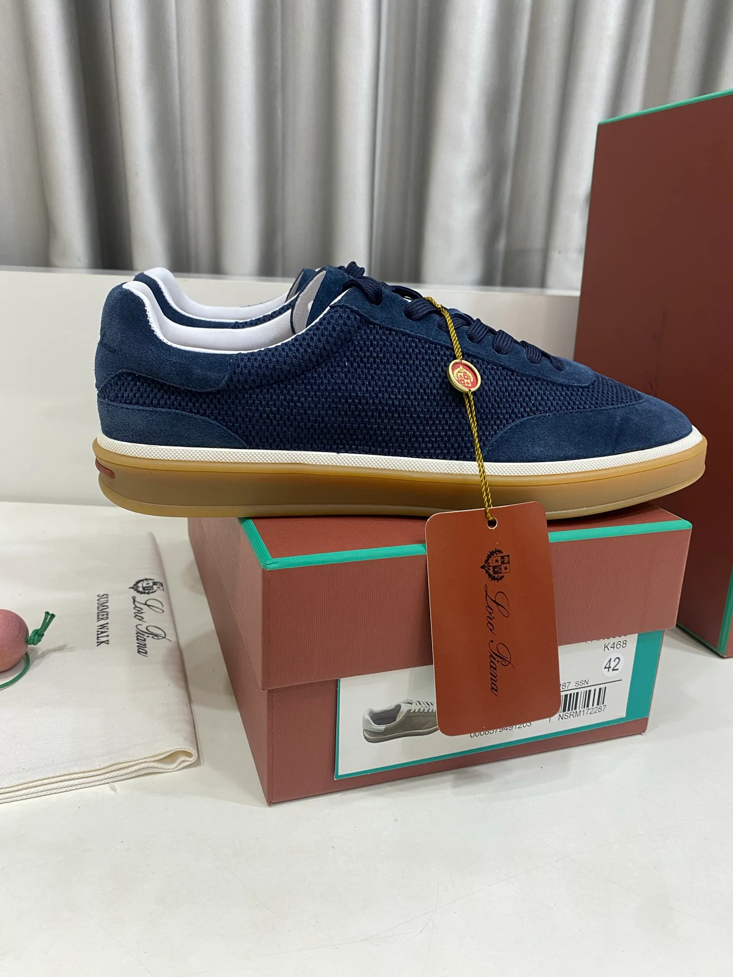 Men's Sneakers LORO PIANA 17485952