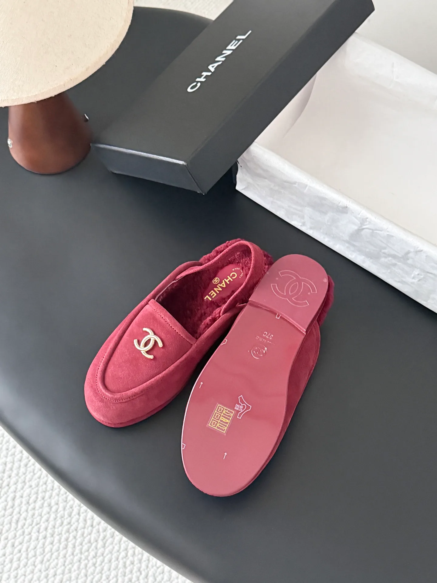 Women's Loafers And Moccasins CHANEL 18036248